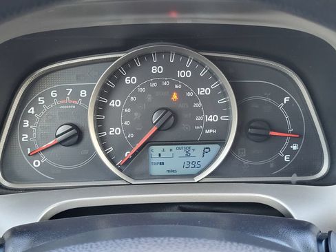Used 2014 Toyota RAV4 LE AWD/4WD image 16