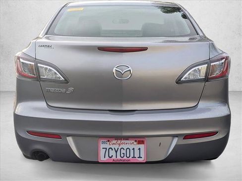 Used 2013 MAZDA MAZDA3 i SV w/ Convenience Pkg image 7