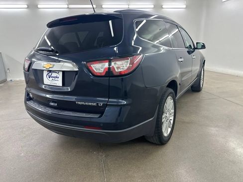 Used 2015 Chevrolet Traverse LT w/ Style and Technology Package FWD image 13