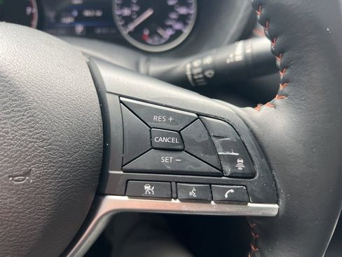 Certified 2023 Nissan Sentra SR w/ Trunk Package image 57