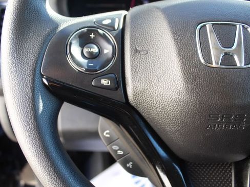 Used 2019 Honda HR-V EX image 13