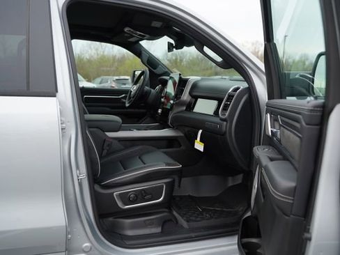 New 2026 RAM 1500 Laramie w/ Night Edition image 18
