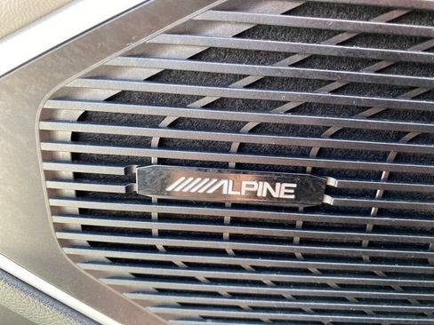 Used 2022 Jeep Wagoneer Series II AWD/4WD image 27