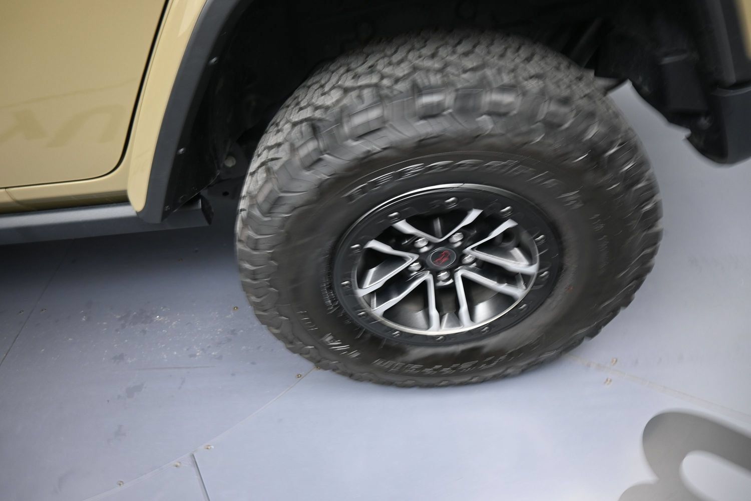 Used 2025 Jeep Wrangler Unlimited Rubicon AWD/4WD image 17