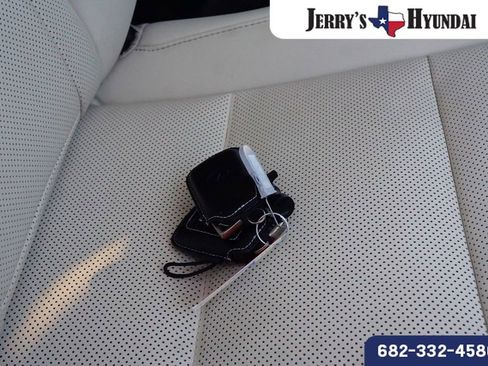 Used 2020 Lexus RX 450h AWD w/ Premium Package image 27