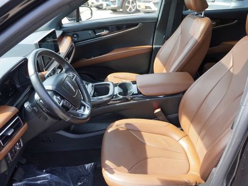 Used 2022 Lincoln Nautilus Reserve w/ Equipment Group 201A AWD/4WD image 16