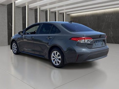 Used 2025 Toyota Corolla LE FWD image 4