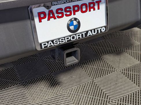 Used 2024 Porsche Macan image 12