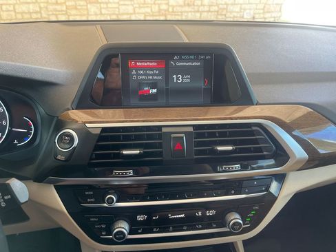 Used 2018 BMW X3 xDrive30i AWD/4WD image 25