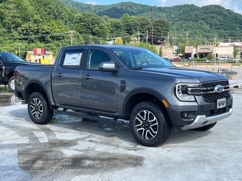 New 2026 Ford Ranger Lariat w/ FX4 Off-Road Package AWD/4WD image 1