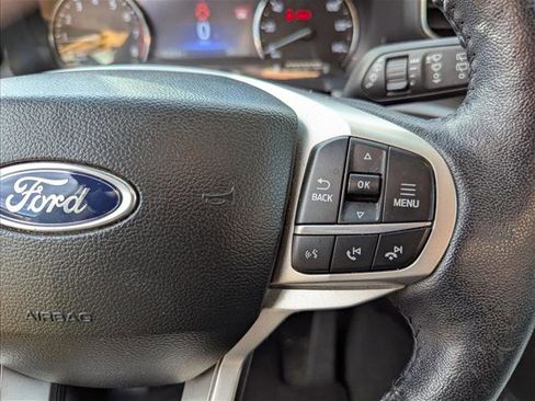 Used 2023 Ford Explorer XLT w/ Equipment Group 202A image 12