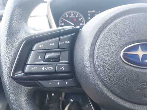Certified 2025 Subaru Crosstrek 2.5i Premium AWD/4WD image 25