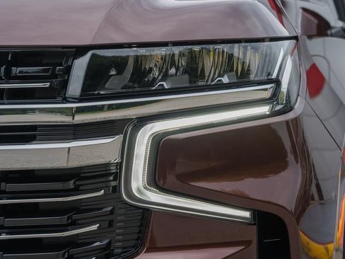 Used 2022 Chevrolet Tahoe LT w/ LT Signature Package AWD/4WD image 15