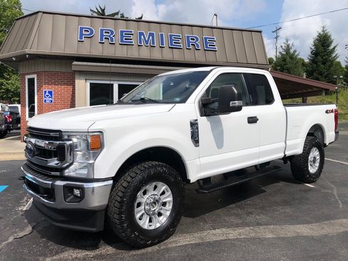 Used 2022 Ford F250 XLT w/ XLT Value Package AWD/4WD image 10