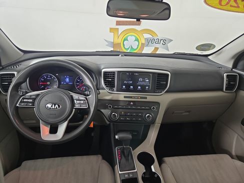 Used 2020 Kia Sportage LX image 13