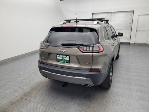 Used 2019 Jeep Cherokee Limited image 7