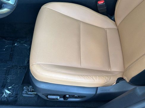 Used 2023 Lexus RX 350 Premium w/ Accessory Package (Z1) AWD/4WD image 14