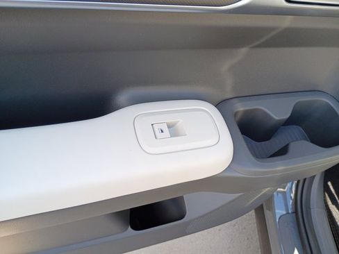 New 2026 Hyundai Santa Fe SE image 15