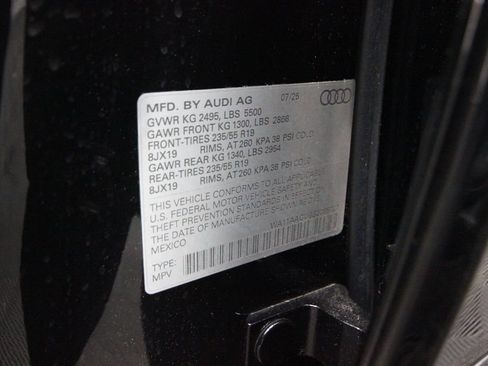 Used 2025 Audi Q5 Premium w/ Convenience Package AWD/4WD image 32