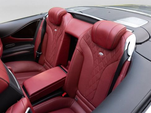 Used 2017 Mercedes-Benz S 550 Cabriolet image 9