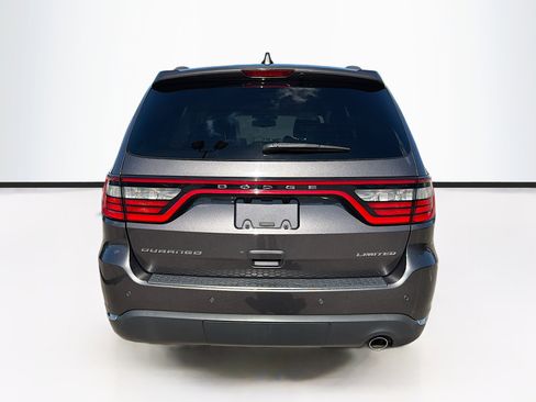 Used 2016 Dodge Durango Limited w/ Nav & Power Liftgate Group image 4