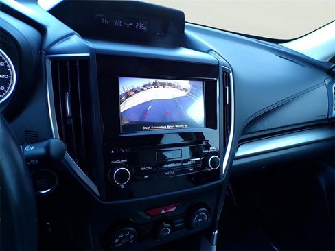 Used 2021 Subaru Forester Premium image 22