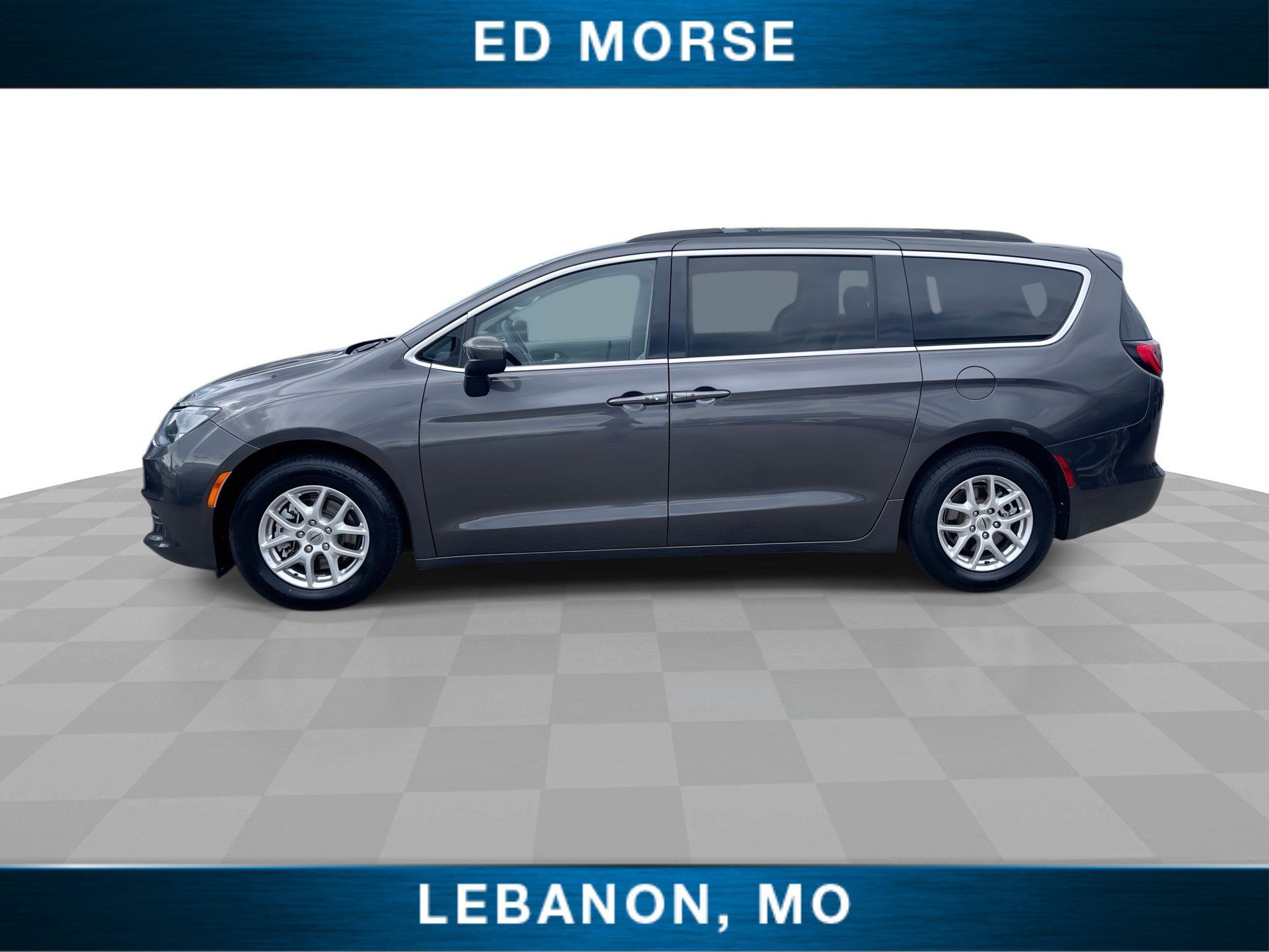 Used 2021 Chrysler Voyager Lxi FWD image 5