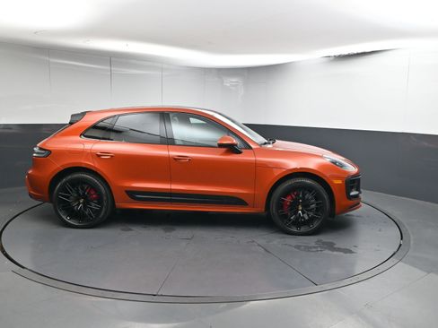 Certified 2022 Porsche Macan GTS image 26