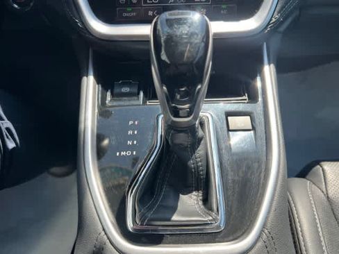 Used 2023 Subaru Outback Touring XT AWD/4WD image 30