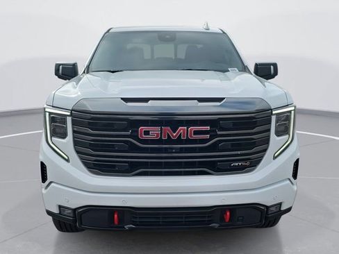 Used 2023 GMC Sierra 1500 AT4 w/ AT4 Premium Package image 8
