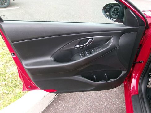 Used 2019 Hyundai Elantra GT N Line w/ Tech Package 03 FWD image 5