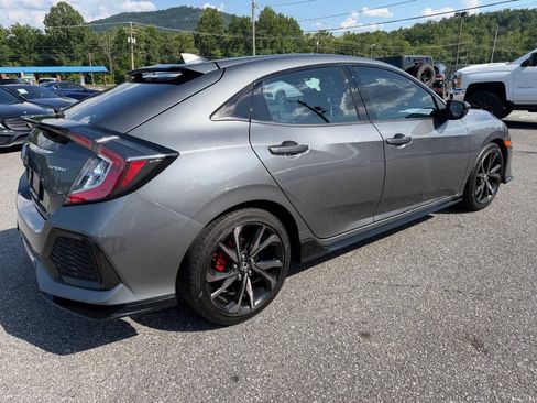 Used 2018 Honda Civic Sport image 6