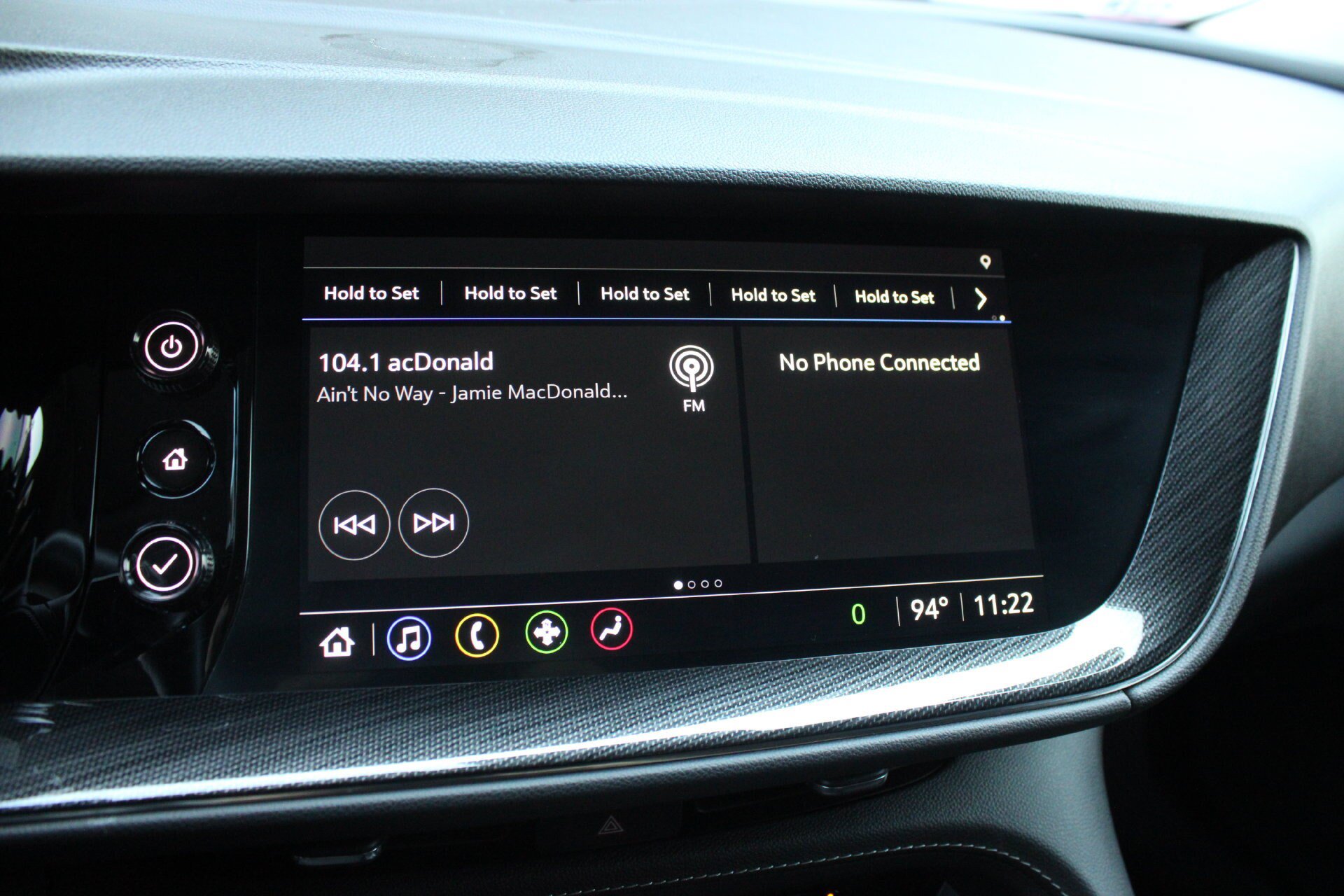 Used 2022 Buick Envision Essence w/ Sport Touring Package FWD image 37
