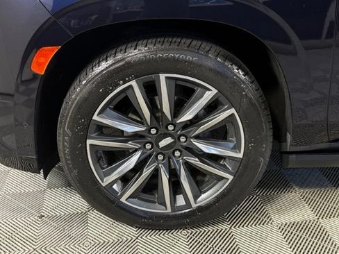 Used 2021 Cadillac Escalade Sport Platinum AWD/4WD image 13