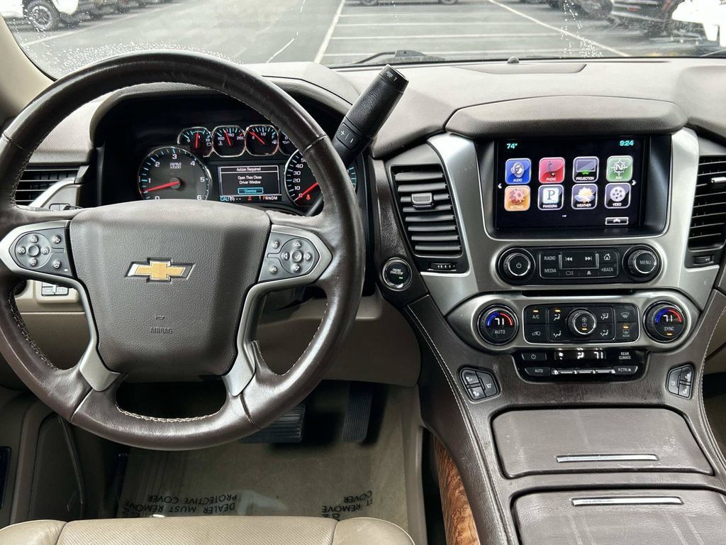 Used 2016 Chevrolet Tahoe LTZ AWD/4WD image 17