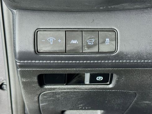 Certified 2021 Hyundai Santa Fe SEL Premium image 10