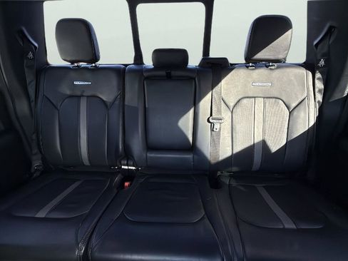 Used 2018 Ford F150 Platinum w/ Equipment Group 701A Luxury image 23