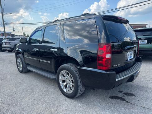 Used 2013 Chevrolet Tahoe LTZ AWD/4WD image 4