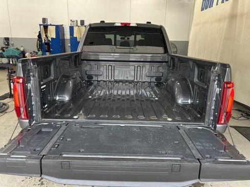 Used 2024 Ford F150 Platinum AWD/4WD image 6