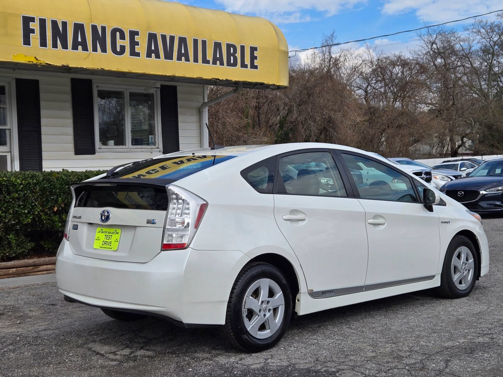 Used 2010 Toyota Prius Four w/ Navigation Pkg FWD image 3