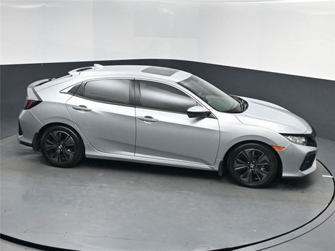 Used 2017 Honda Civic EX-L image 7