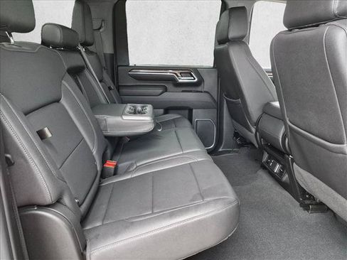 Used 2024 Chevrolet Silverado 2500 LTZ AWD/4WD image 19