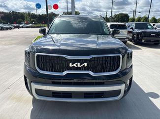 New 2025 Kia Telluride EX w/ EX Captain's Chair Package FWD video 2