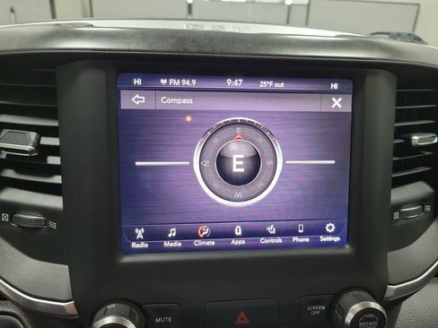 Used 2020 RAM 1500 Big Horn image 8