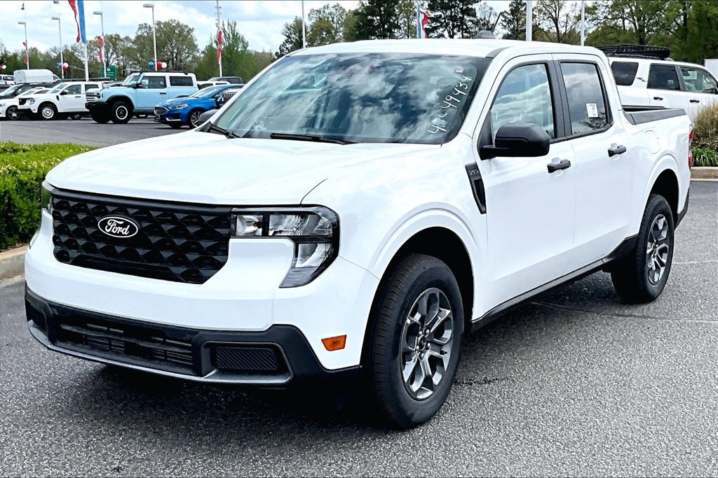 New 2026 Ford Maverick XLT w/ 4K Tow Package AWD/4WD image 2