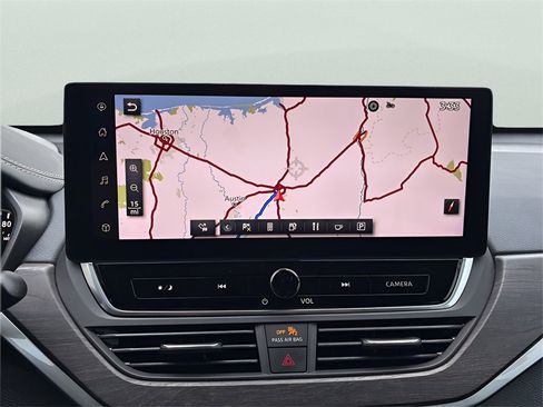 Used 2023 Nissan Altima 2.5 SV w/ SV Premium Package image 35