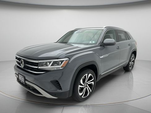 Used 2022 Volkswagen Atlas Cross Sport SEL AWD/4WD image 3