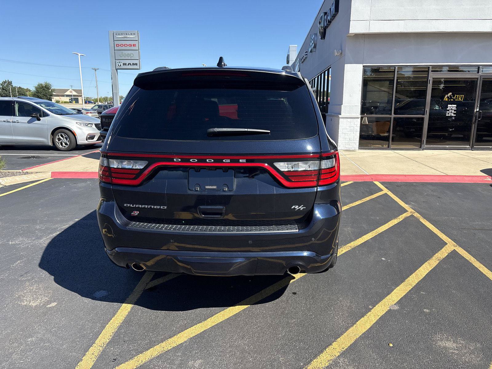 Used 2024 Dodge Durango R/T AWD/4WD image 6