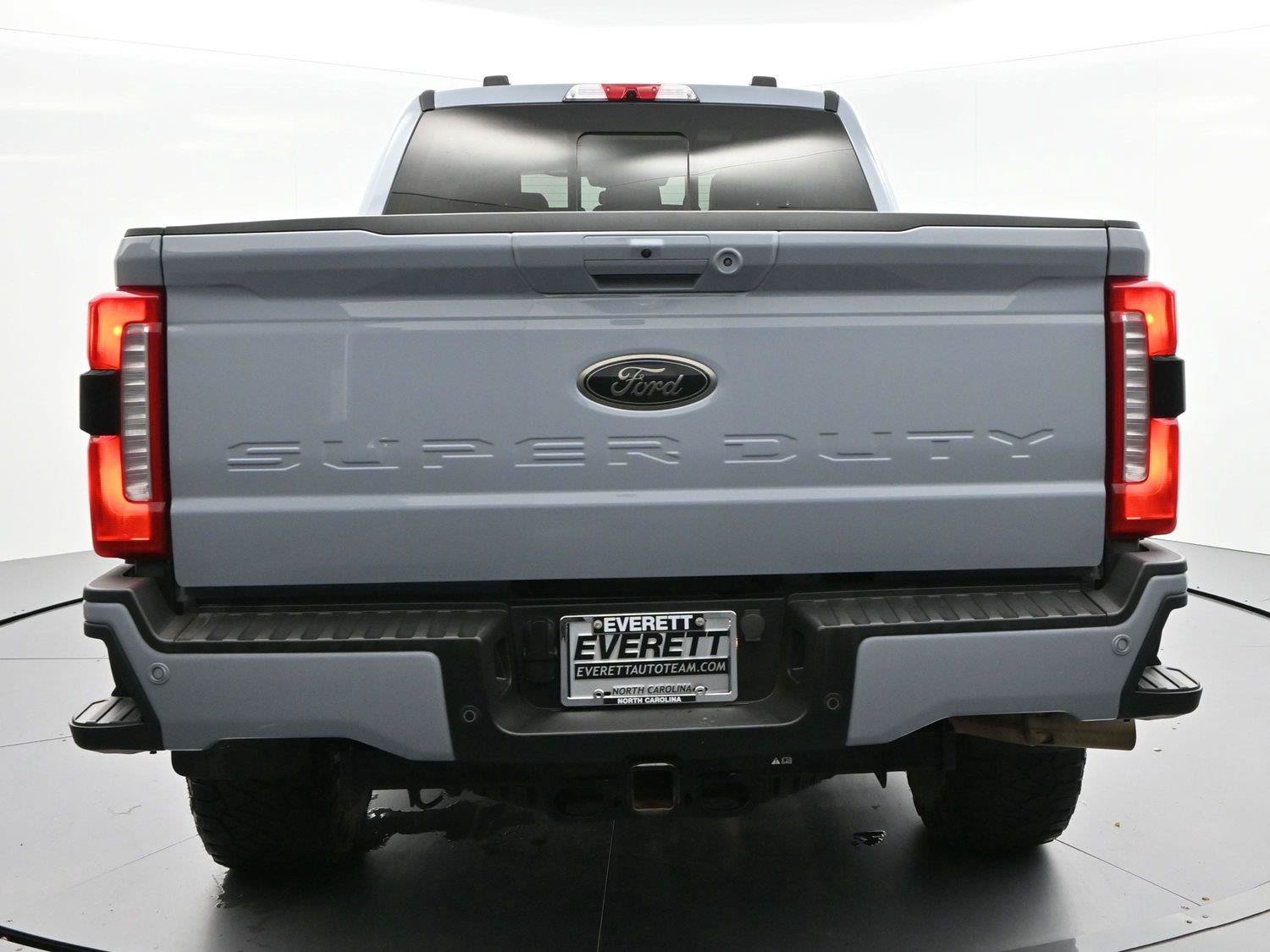Used 2024 Ford F250 Lariat w/ Lariat Ultimate Package AWD/4WD image 6