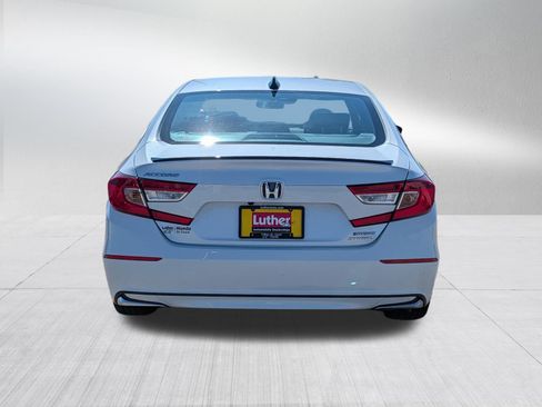 Used 2022 Honda Accord Sport image 6